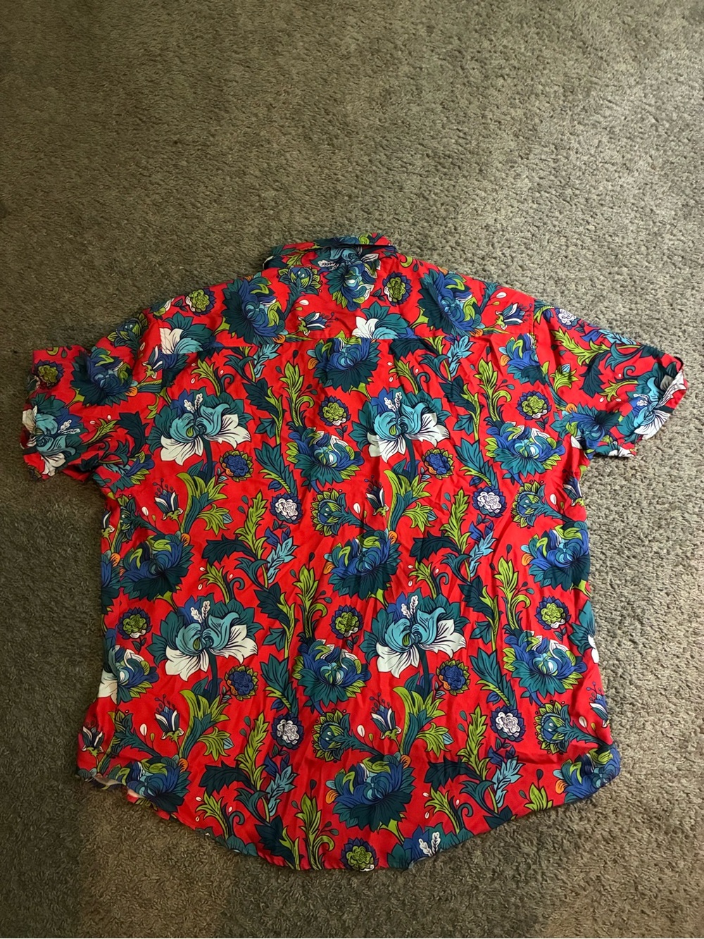 RSVLTS Red Floral Short-Sleeve Button-Down Shirt - Picture 5 of 5